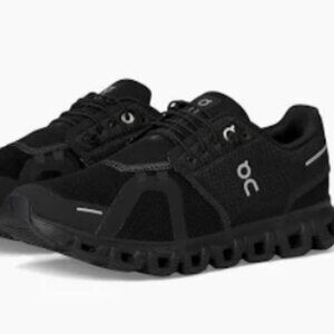 NEW On Cloud 6 sneakers